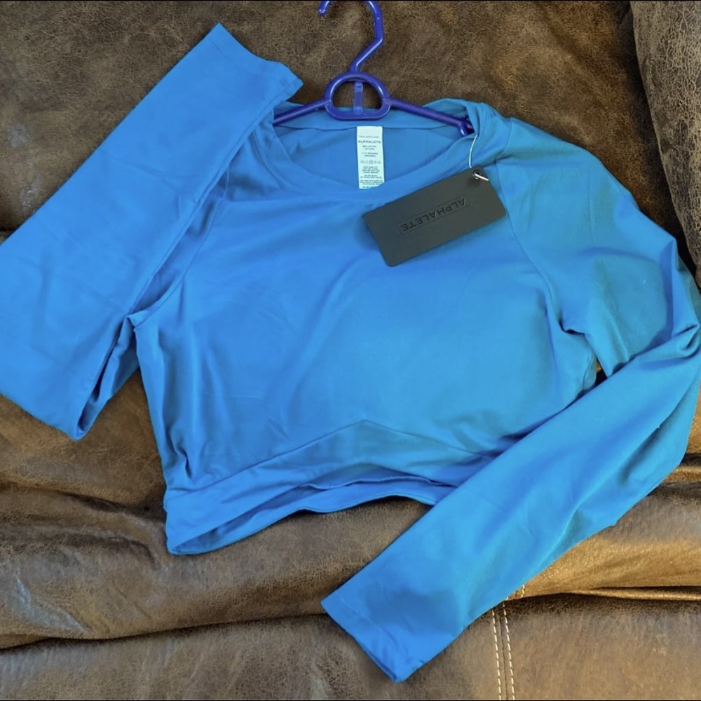 SOLDAlphalete long sleeve fitted crop top